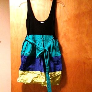 O'Neill swimsuit cover up.